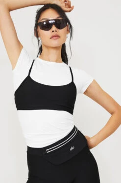 Stride Running Belt - Black -Attire Mew Sales A0305U 01 b2 a1 m54