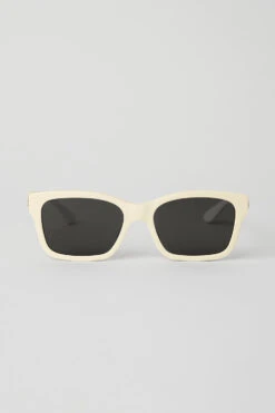 Chill Sunglasses - Black/French Vanilla