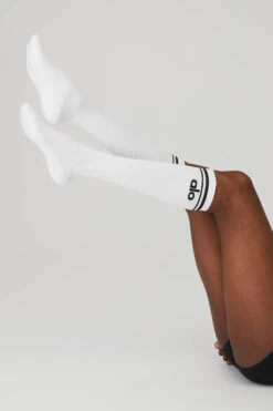 Women's Knee-High Throwback Barre Sock - White/Black -Attire Mew Sales A0328W 0001 b1 s1 a3 1 m100