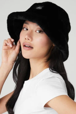 Faux Fur Bucket Hat - Black 7 Faux Fur Bucket Hat - Black -Attire Mew Sales A0375U 01 b1 a2 m54