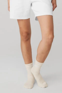 Unisex Half-Crew Throwback Sock - Bone/White -Attire Mew Sales A0480U 03083 b1 a1 m54
