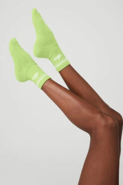 Unisex Half-Crew Throwback Sock - Celery/White -Attire Mew Sales A0480U 04783 b1 s1 a2 1 m100