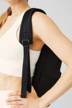 Stow Backpack - Black/Silver 11 Stow Backpack - Black/Silver -Attire Mew Sales A0481U 01115 b1 s1 a4 1 m131