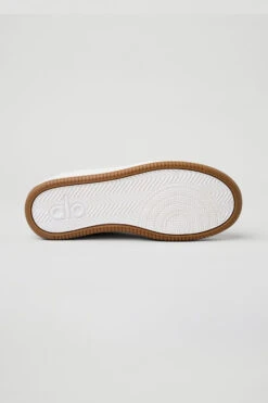 Alo X 01 Classic - Natural White/Gum -Attire Mew Sales A0582U 052730 b1 a3