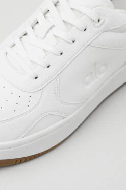 Alo X 01 Classic - Natural White/Gum -Attire Mew Sales A0582U 052730 b1 a4 1