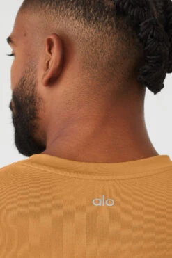 Conquer Reform Crewneck Short Sleeve - Toffee -Attire Mew Sales M1205R 04568 b1 s3 a4 1 m93