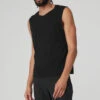 The Triumph Muscle Tank - Black