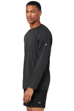 Triumph Long Sleeve Tee - Black Heather -Attire Mew Sales M3079R 10061 b1 s3 a3 1 m17