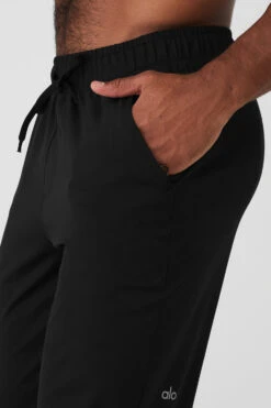 Conquer Pulse Pant - Black 9 Conquer Pulse Pant - Black -Attire Mew Sales M5137R 01 b1 s3 a4 1 m93
