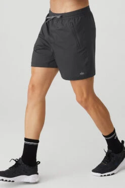 Conquer Reform Short - Anthracite -Attire Mew Sales M6107R 02125 b1 s3 a2 1 m108