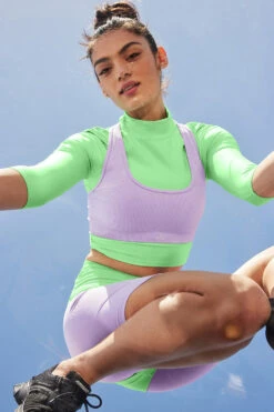 Airlift Archer Fitted Long Sleeve - Ultramint -Attire Mew Sales W3401R 04456 b2 s1 a1 m123