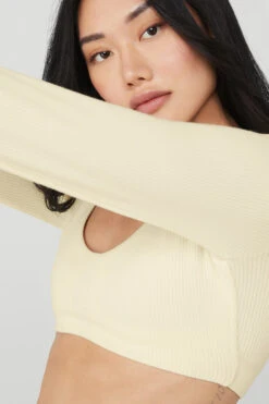 Ribbed Defined Long Sleeve Bra - French Vanilla -Attire Mew Sales W3720R 04563 b1 s1 a4 1 m54