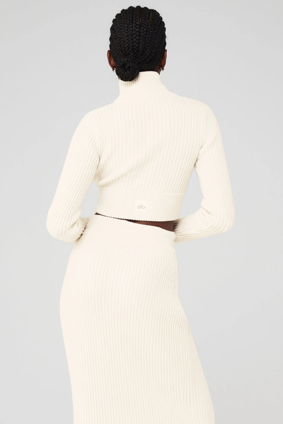 Cashmere Ribbed Winter Dream Cropped Turtleneck - Ivory 2 Cashmere Ribbed Winter Dream Cropped Turtleneck - Ivory - Image 2