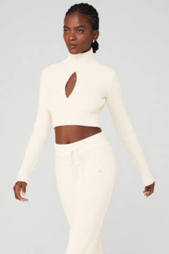 Cashmere Ribbed Winter Dream Cropped Turtleneck - Ivory 8 Cashmere Ribbed Winter Dream Cropped Turtleneck - Ivory -Attire Mew Sales W3725R 03299 b1 s1 a3 1 m100