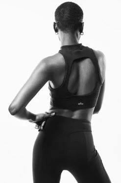 Goddess Rib Cropped Dynamite Tank - Black -Attire Mew Sales W9580R 01 b2 s1 a1 m147