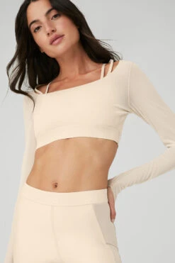 Airlift Long Sleeve Ballet Dream Bra - Macadamia 14 Airlift Long Sleeve Ballet Dream Bra - Macadamia -Attire Mew Sales W9605R 04831 b1 s1 a5 1 m78