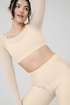 Airlift Long Sleeve Ballet Dream Bra - Macadamia 19 Airlift Long Sleeve Ballet Dream Bra - Macadamia -Attire Mew Sales W9605R 04831 b1 s4 a5 1 m29