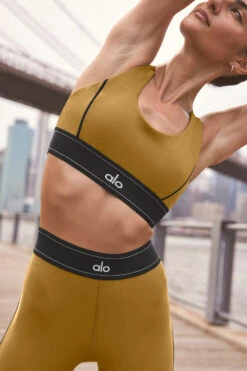 Airlift Suit Up Bra - Golden Olive Branch/Black